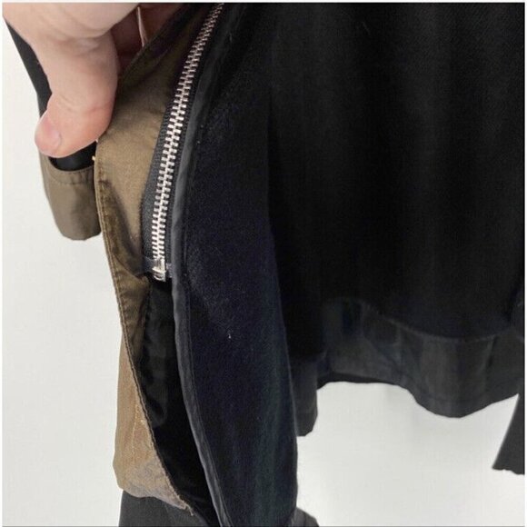 Gallery Petites black and bronze lined trench coat. Zip Out Liner. Size PS - Picture 6 of 8
